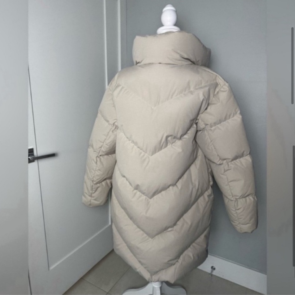 ❌SOLD❌Aritzia The Cloud Puff Puffer Coat / Wilfred - Picture 5 of 10